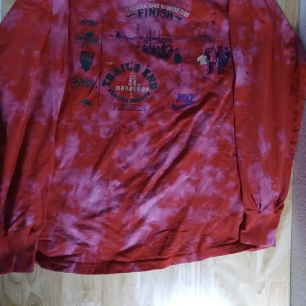 Vintage Trail's End Marathon Tie Dye  94 T-Shirt